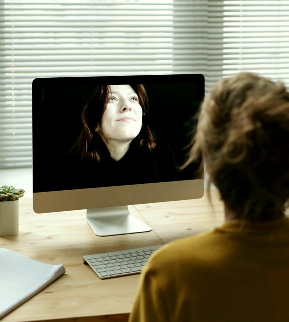 Slik går en kundegjennomgang av fargekorrigert video egentlig for seg